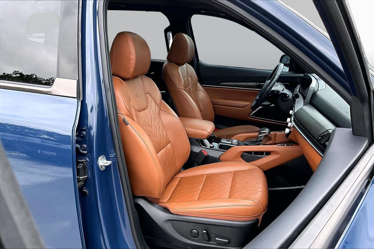 Used 2024 Midnight Lake Blue Kia SX Prestige X-Pro image 9