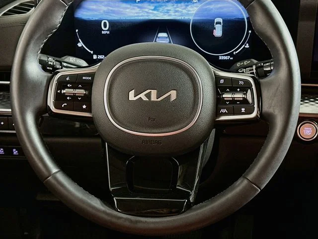 Certified Pre-Owned 2024 Kia Carnival SX Prestige