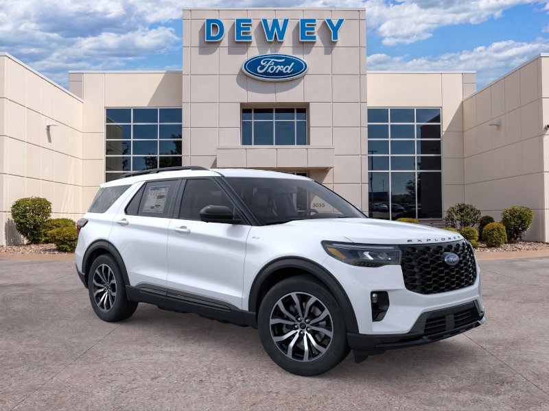 New 2026 Star White Metallic Tri-Coat Ford ST-Line image 7
