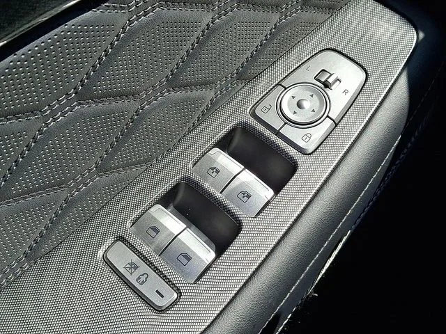 Certified Used 2020 Burgundy Hyundai Limited image 25