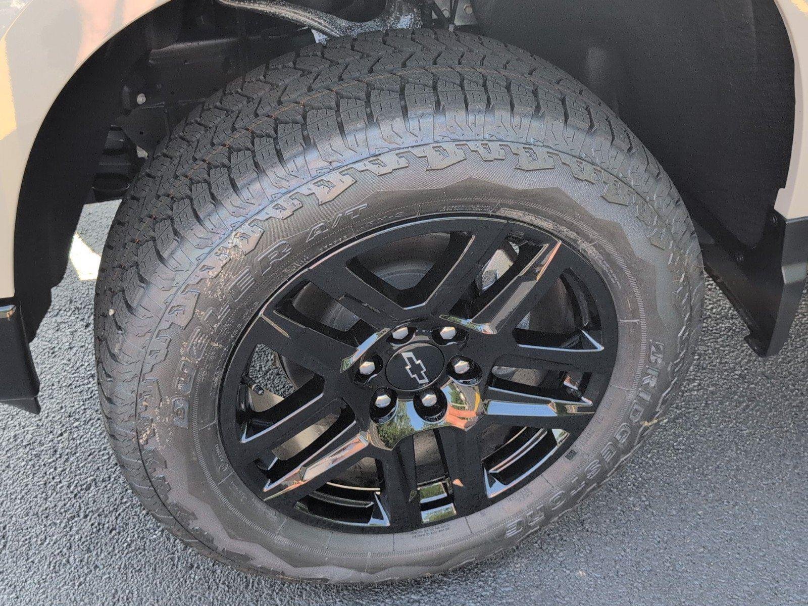 New 2026 White Sands Chevrolet Custom Trail Boss image 11