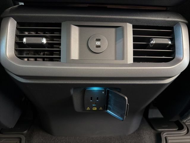 New 2026 Carbonized Gray Metallic Ford XLT image 54