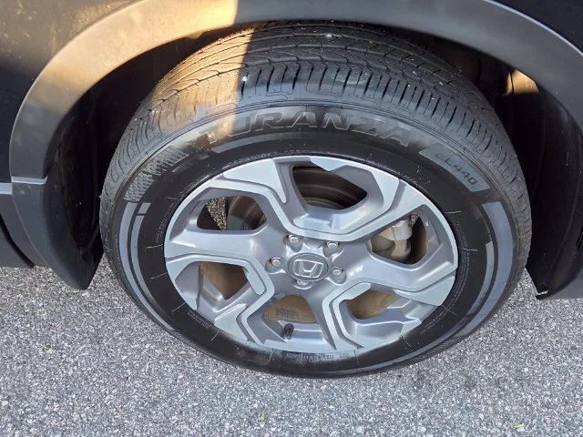 Used 2018  Honda EX-L image 17