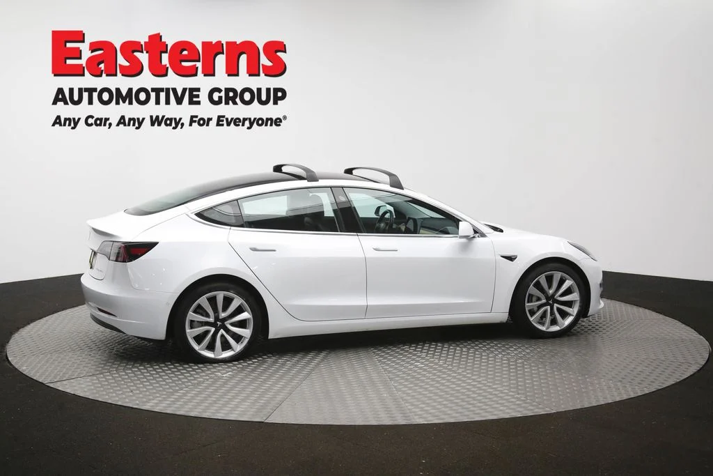 Used 2018 White Tesla Long Range image 38