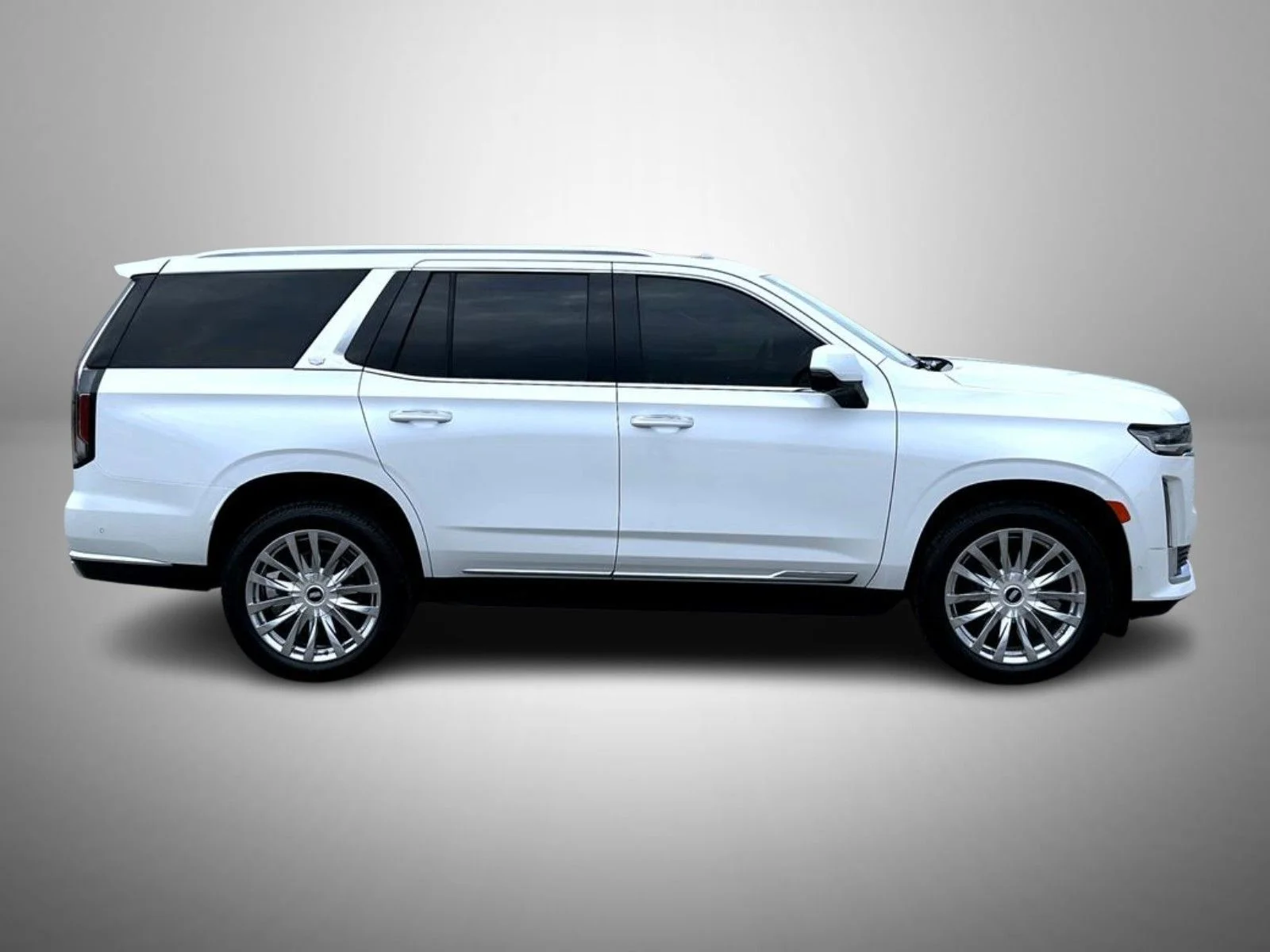 Used 2021 White Cadillac Premium Luxury image 4