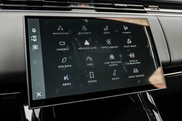 Used 2025 Black Land Rover SE image 36