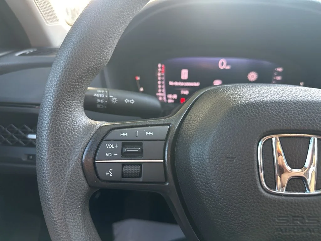 2024 Honda Accord EX - Photo 30
