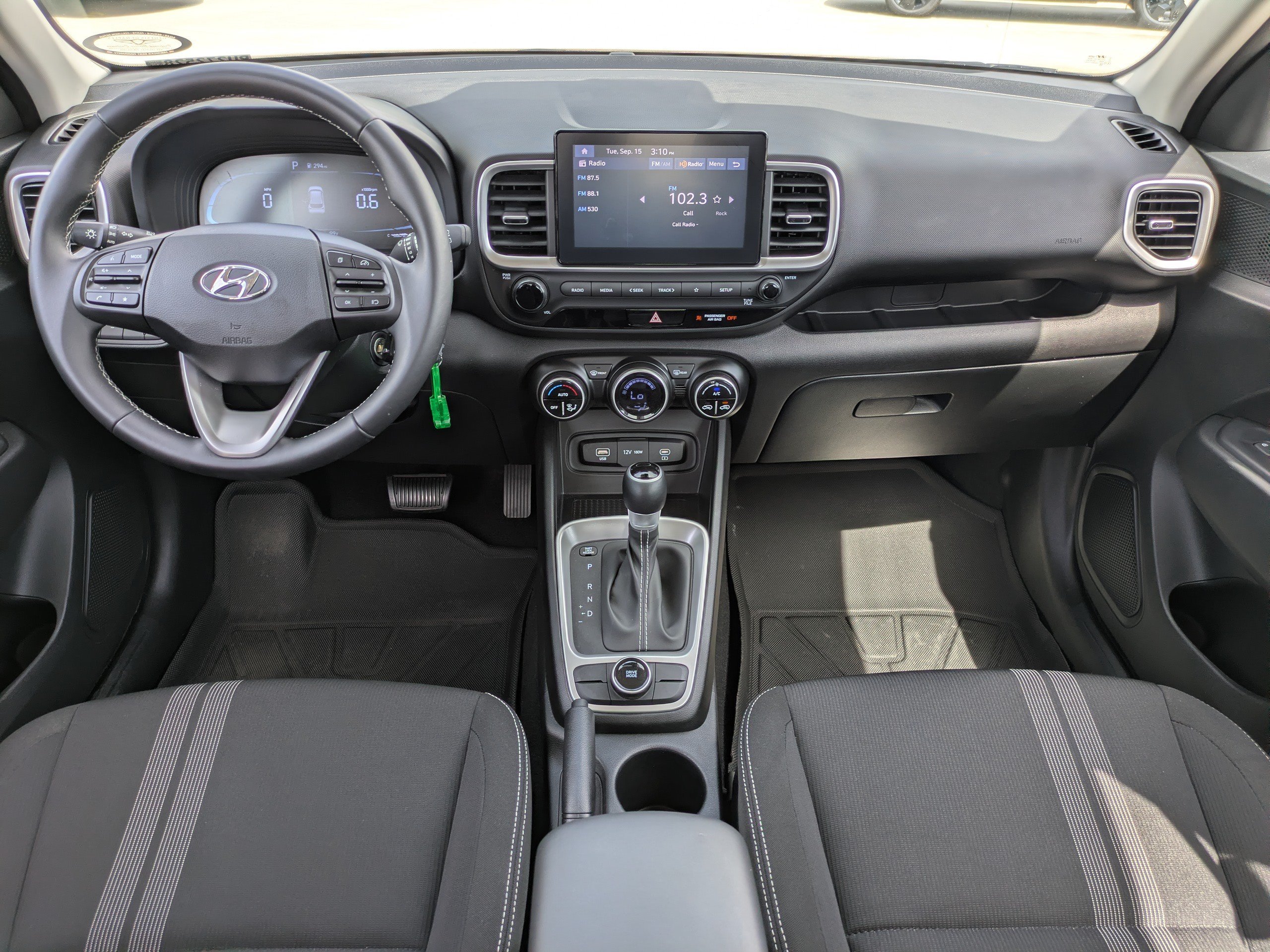 Certified Used 2023 Ecotronic Gray Hyundai SEL image 13