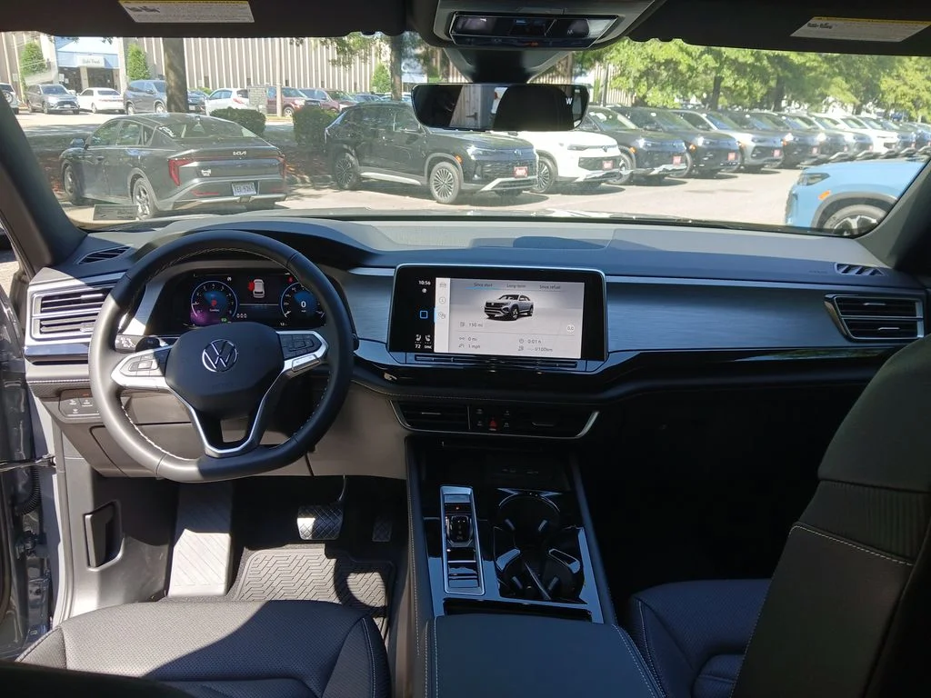 2026 Volkswagen Atlas Cross Sport SE w/Tech - Photo 12
