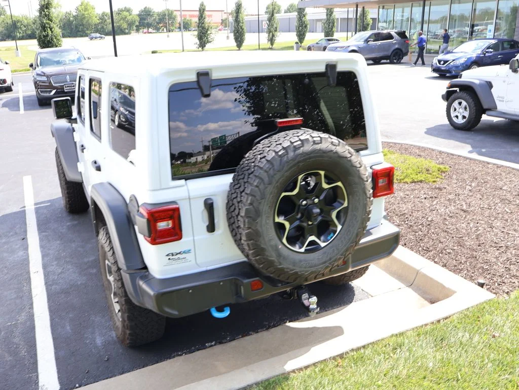 Used 2022 White Jeep Unlimited Rubicon 4xe image 16