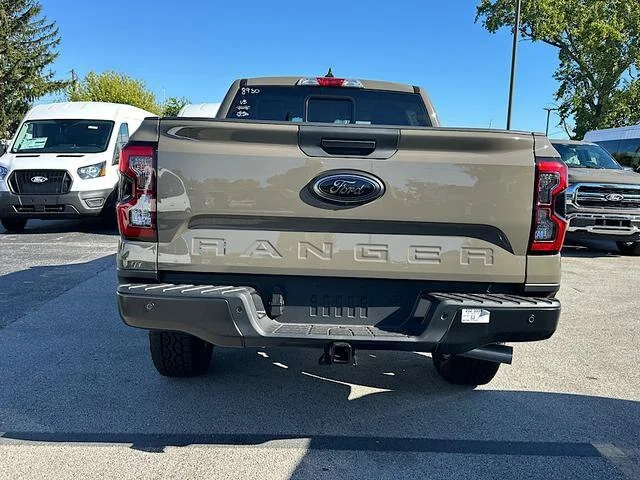 New 2026 Marsh Gray Ford XLT image 32