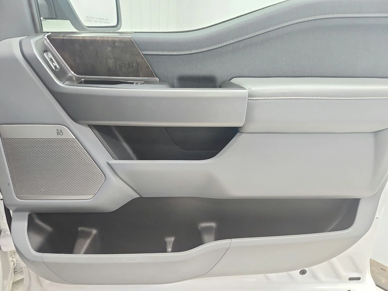 Used 2021 White Ford Lariat image 42