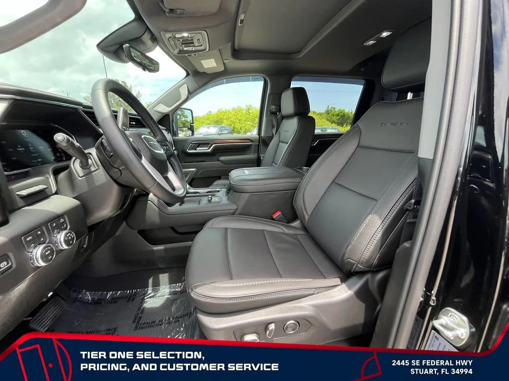 Used 2026 Onyx Black GMC Denali image 10