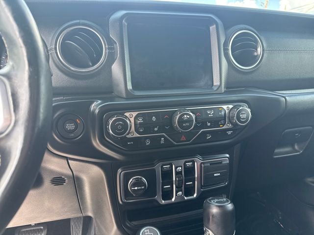 Used 2019 Black Jeep Unlimited Sahara image 18