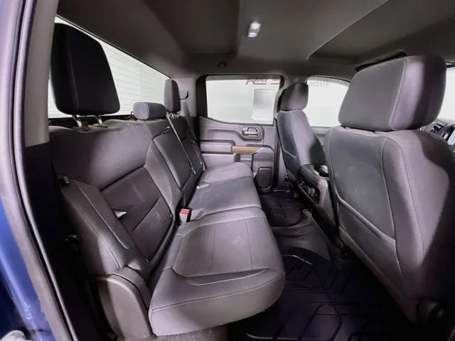 Used 2019 Blue Chevrolet RST image 39