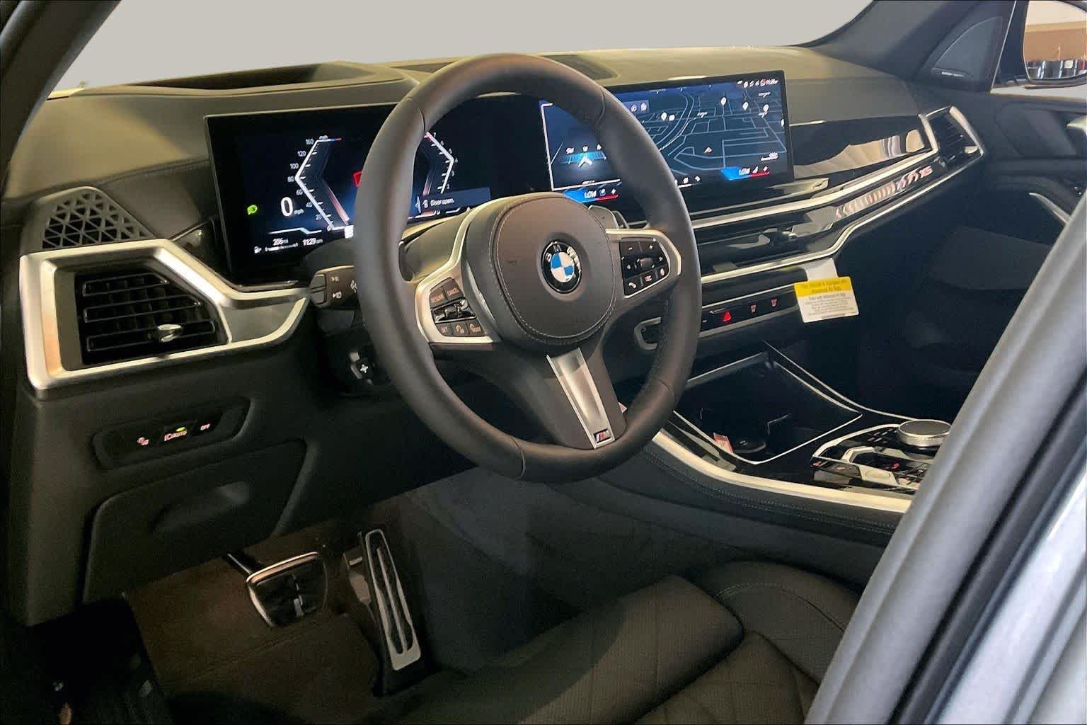 New 2026 Skyscraper Grey Metallic BMW xDrive40i image 8