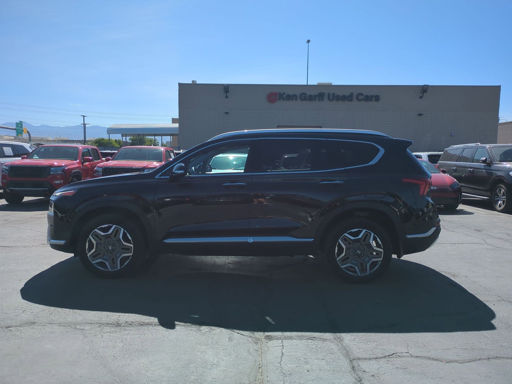 Certified Used 2023 Twilight Black Hyundai Limited image 7