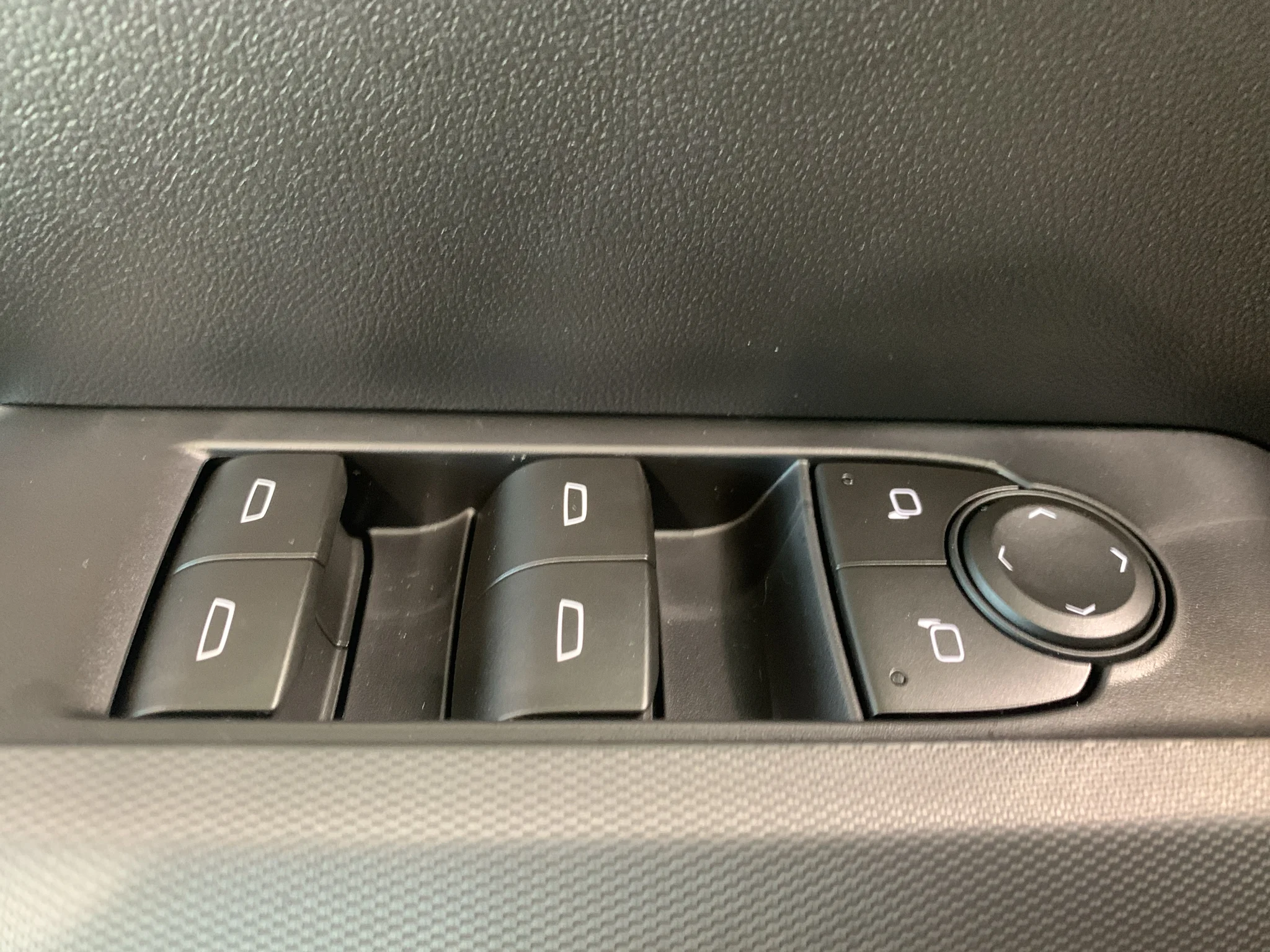 2026 Chevrolet Colorado Work Truck - Photo 26
