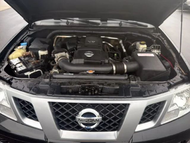 Used 2017 Black Nissan PRO-4X image 27