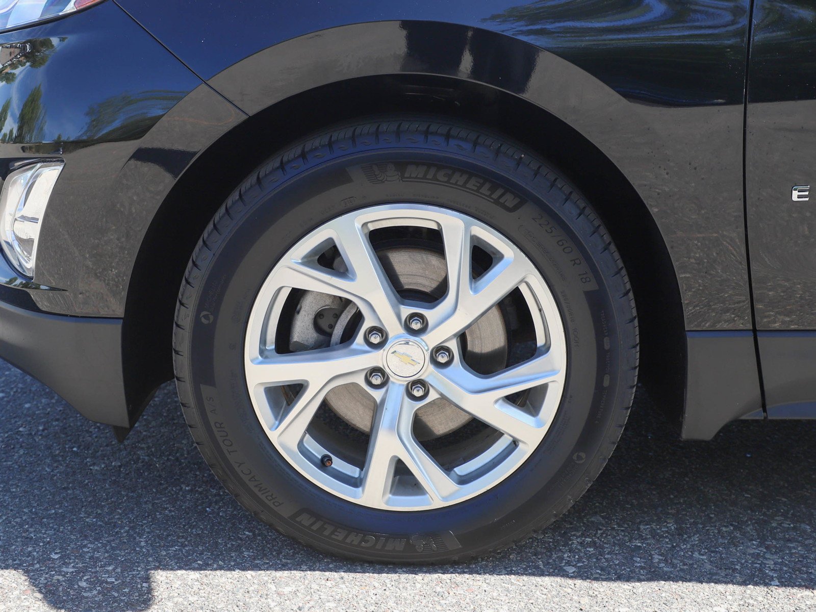 Used 2019 MOSAIC BLACK METALLIC Chevrolet LT image 29