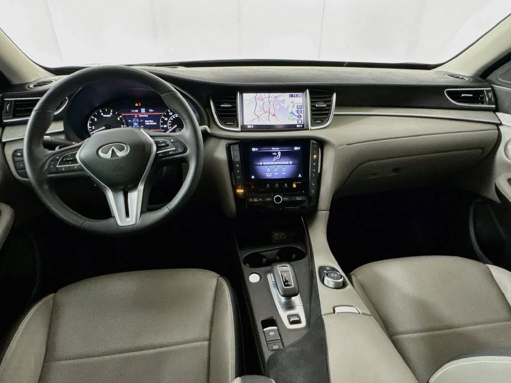 Certified Used 2023 White INFINITI Sensory image 30