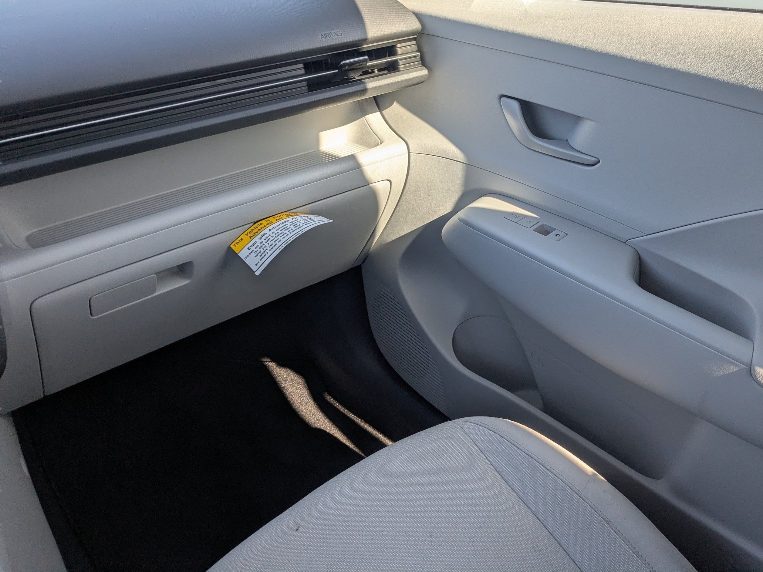 New 2026 Neoteric Yellow Hyundai SE FWD image 23