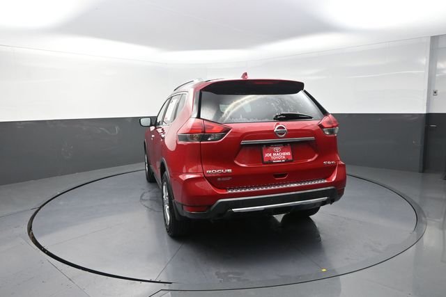 Used 2017 Red Nissan SV image 54