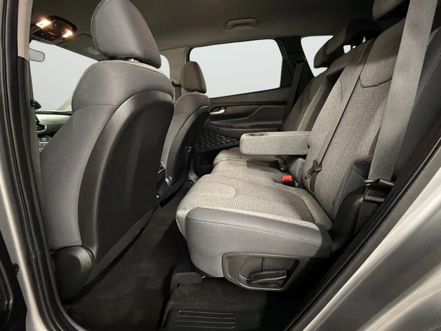 Used 2023 Silver Hyundai SEL image 28