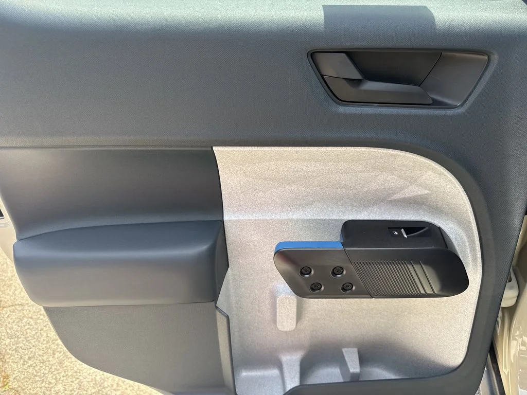 New 2025 Desert Sand Ford XLT image 21