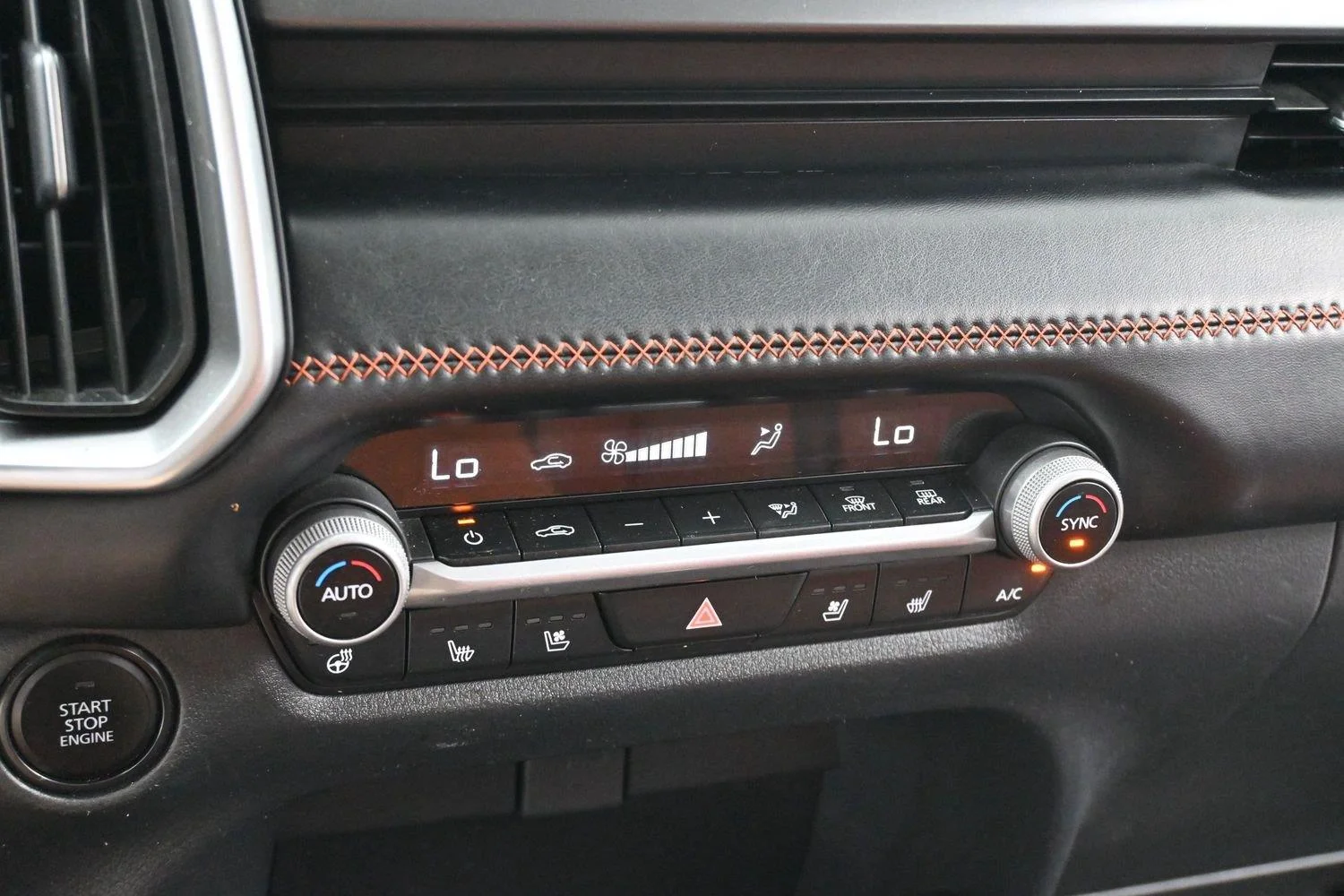 Used 2023  Mazda 2.5 Turbo Premium Package image 24