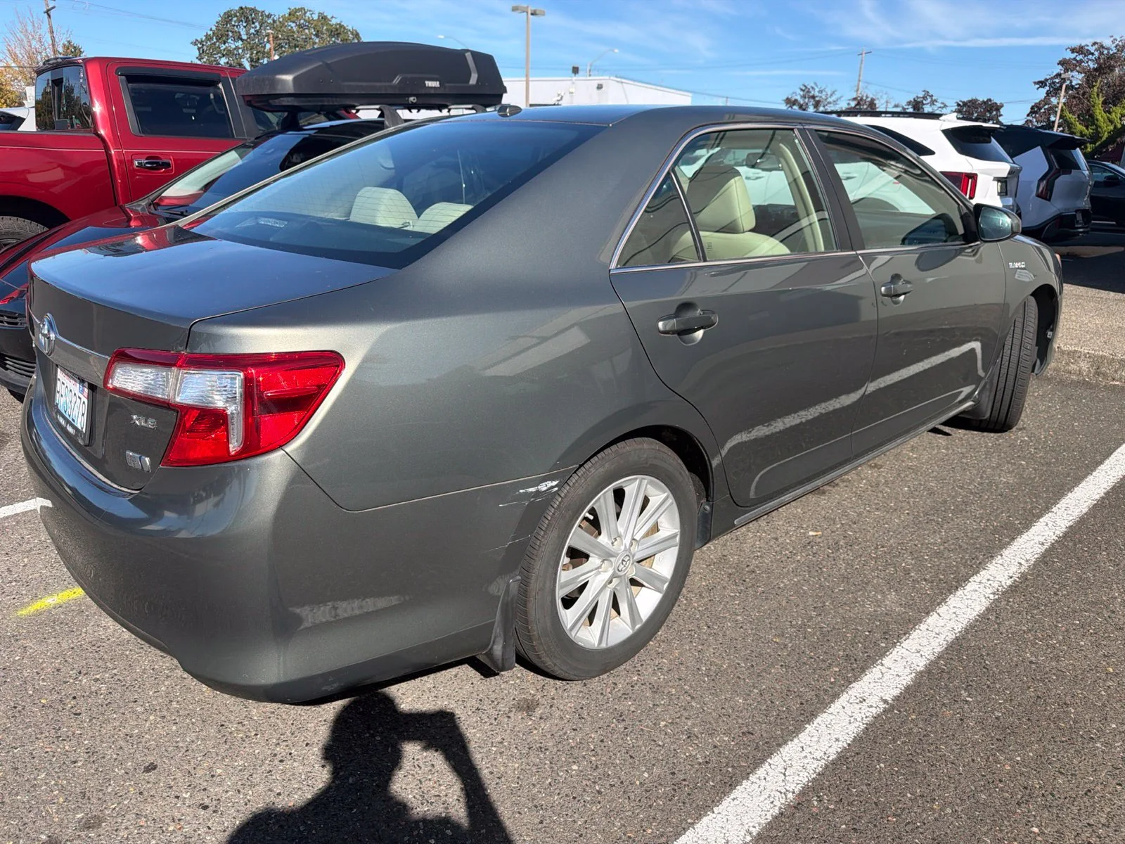 Used 2014 Cypress Pearl Toyota XLE image 4