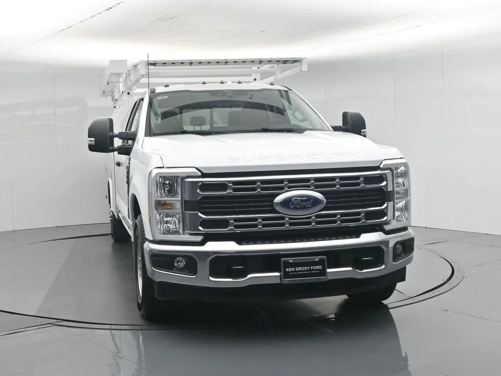 New 2026 White Ford XL image 59