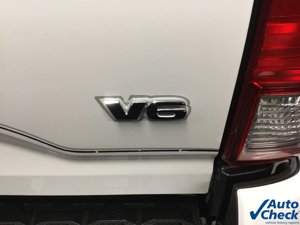 2016 Toyota Tacoma TRD Off Road - Photo 18