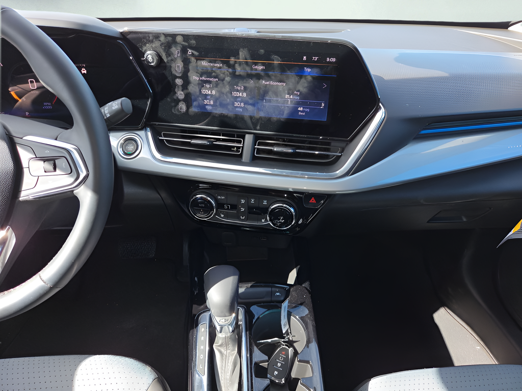 Used 2025 Gray Chevrolet LT image 16