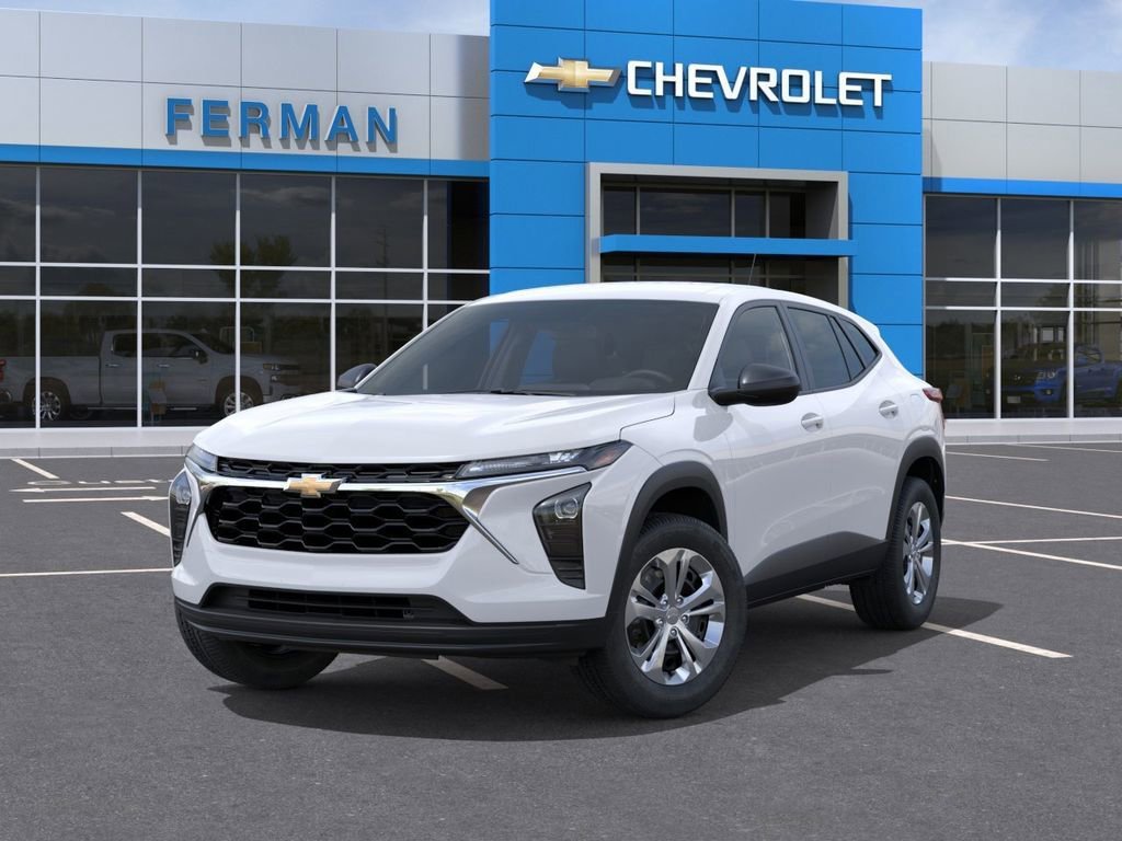 2026 Chevrolet Trax LS - Photo 7