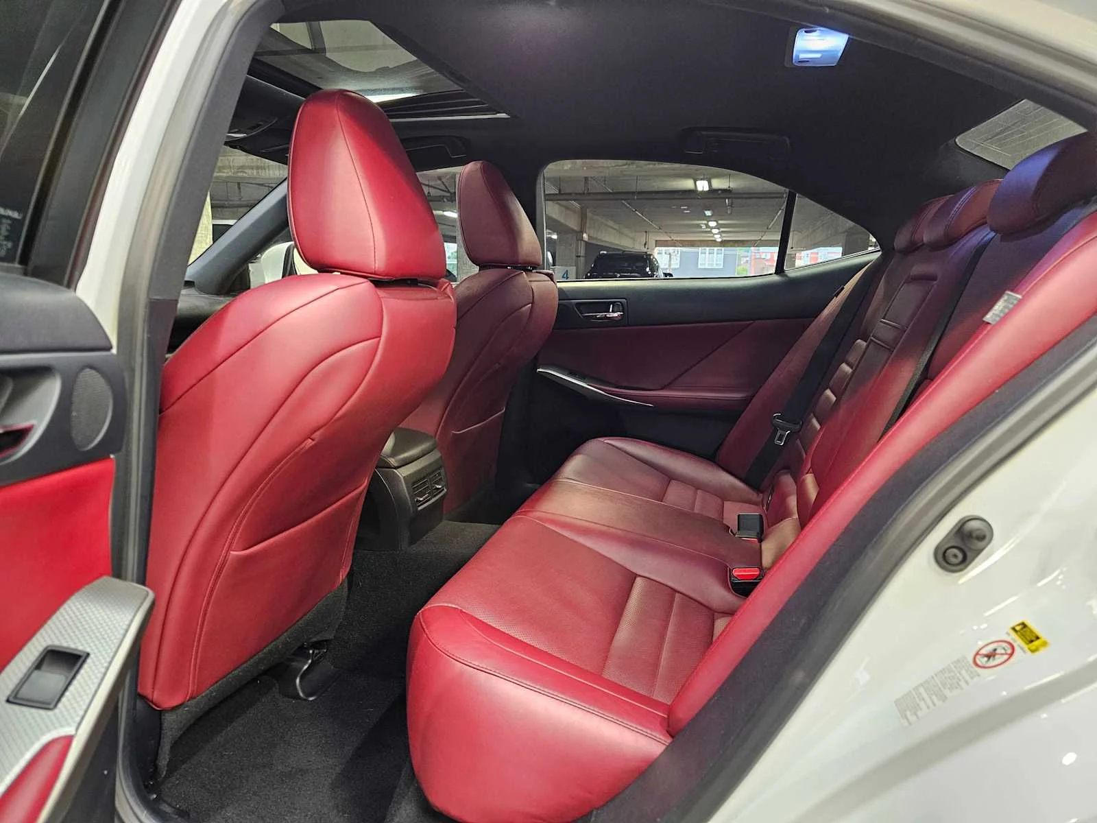 Used 2015 Ultra White Lexus 350 image 26