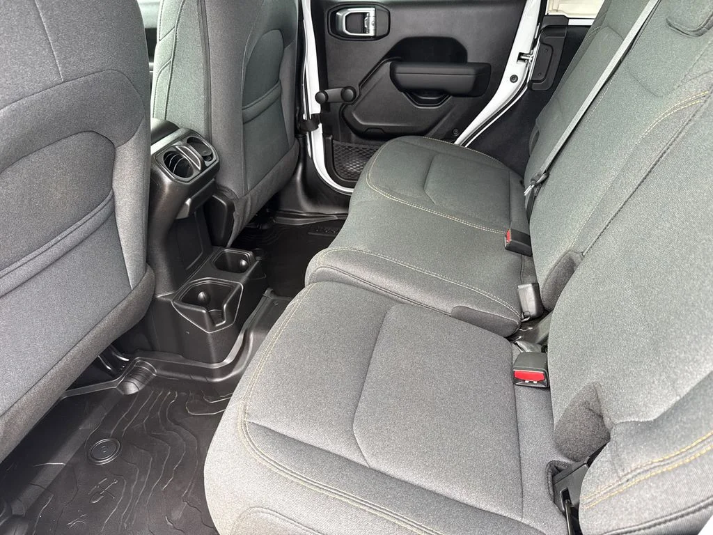 Used 2024 White Jeep Sport image 18
