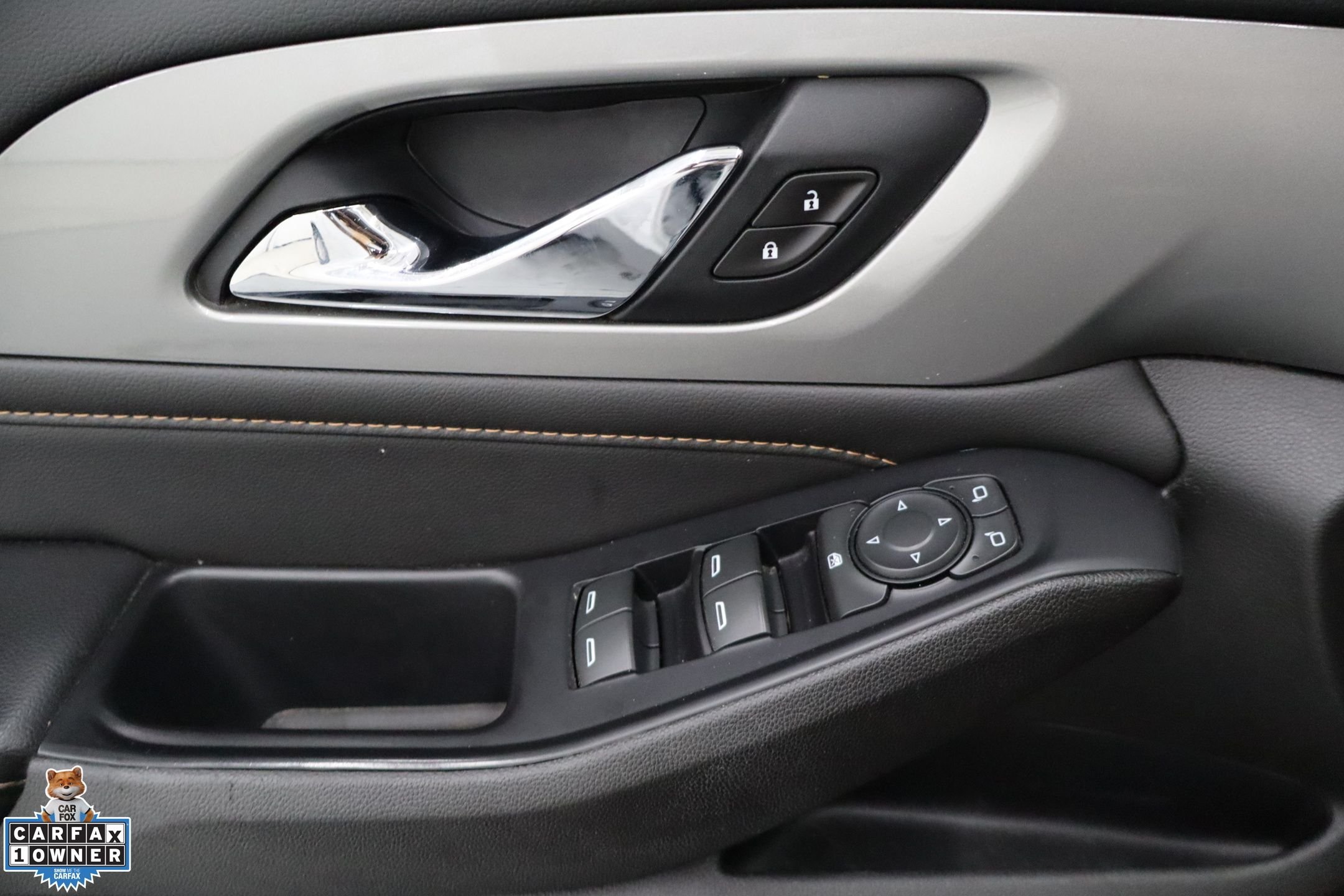 Used 2021 White Chevrolet LS image 13