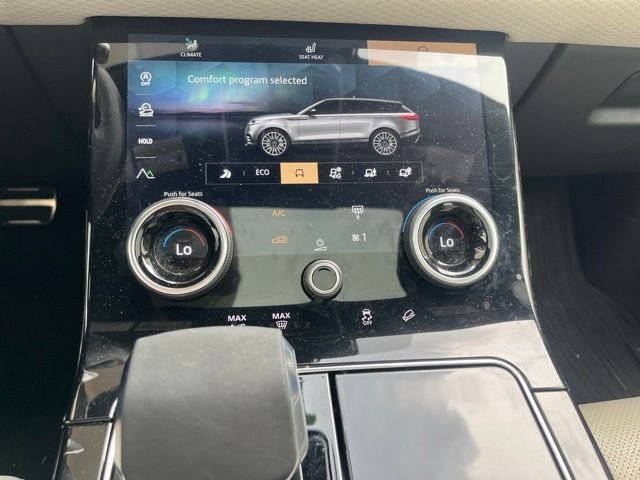Used 2023 Fuji White Land Rover R-Dynamic S image 16
