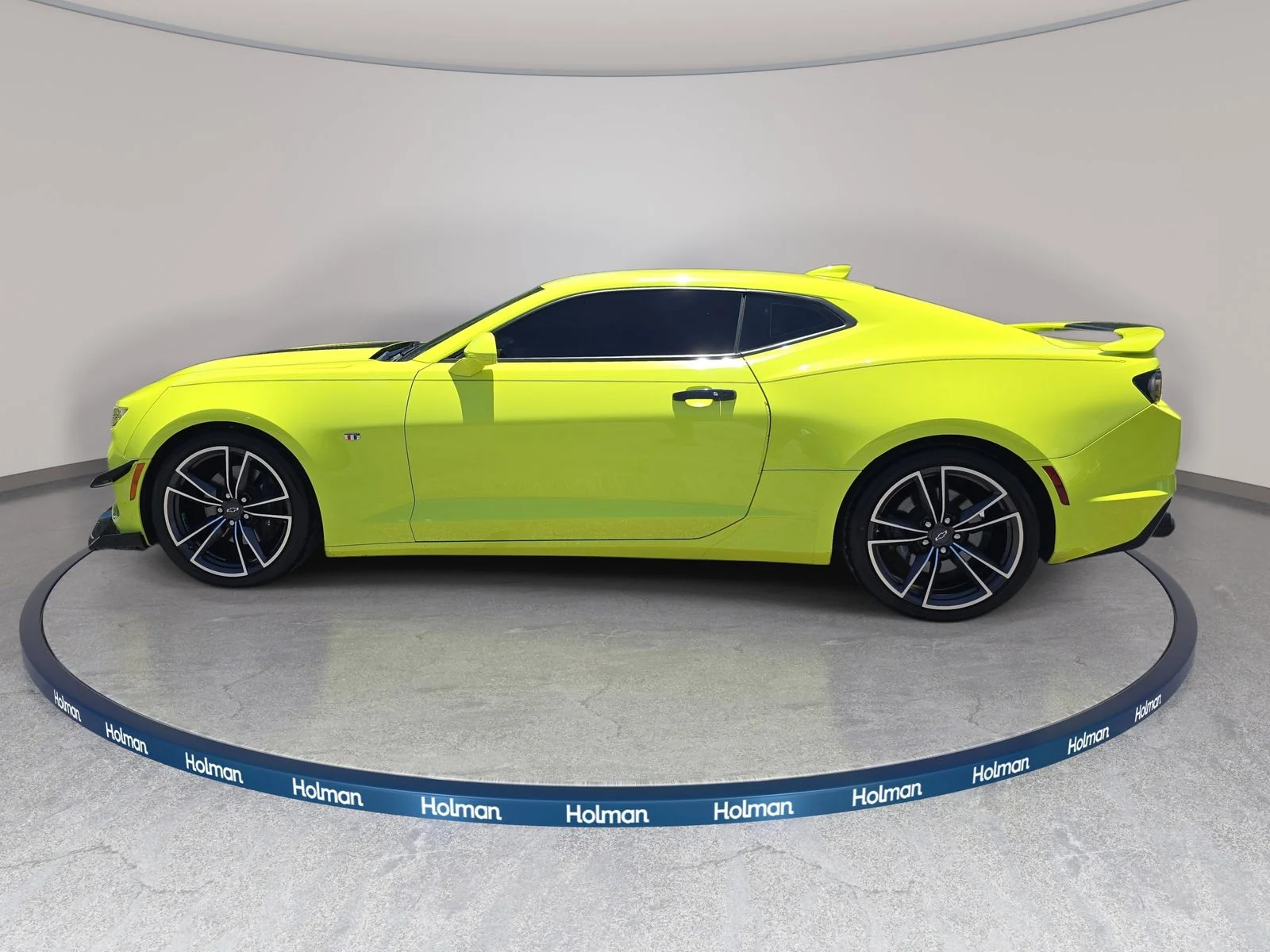 Used 2021 Green Chevrolet SS image 9