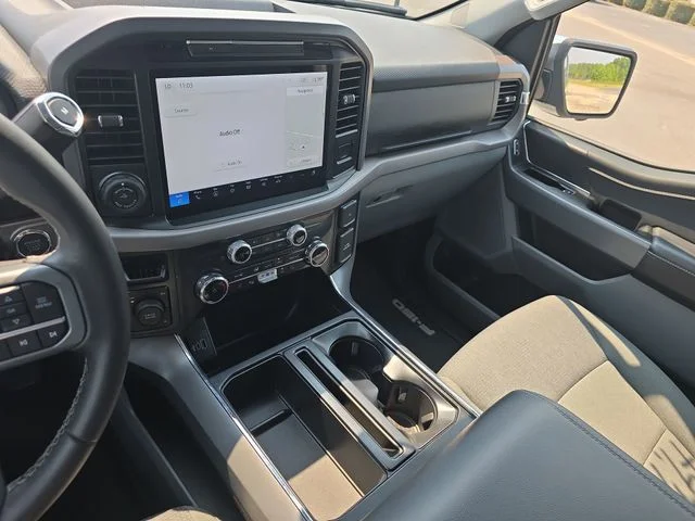 Used 2025 Silver Ford XLT image 20