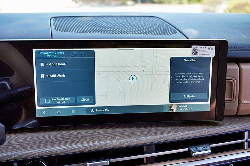 2025 Hyundai Santa Fe Limited - Photo 34