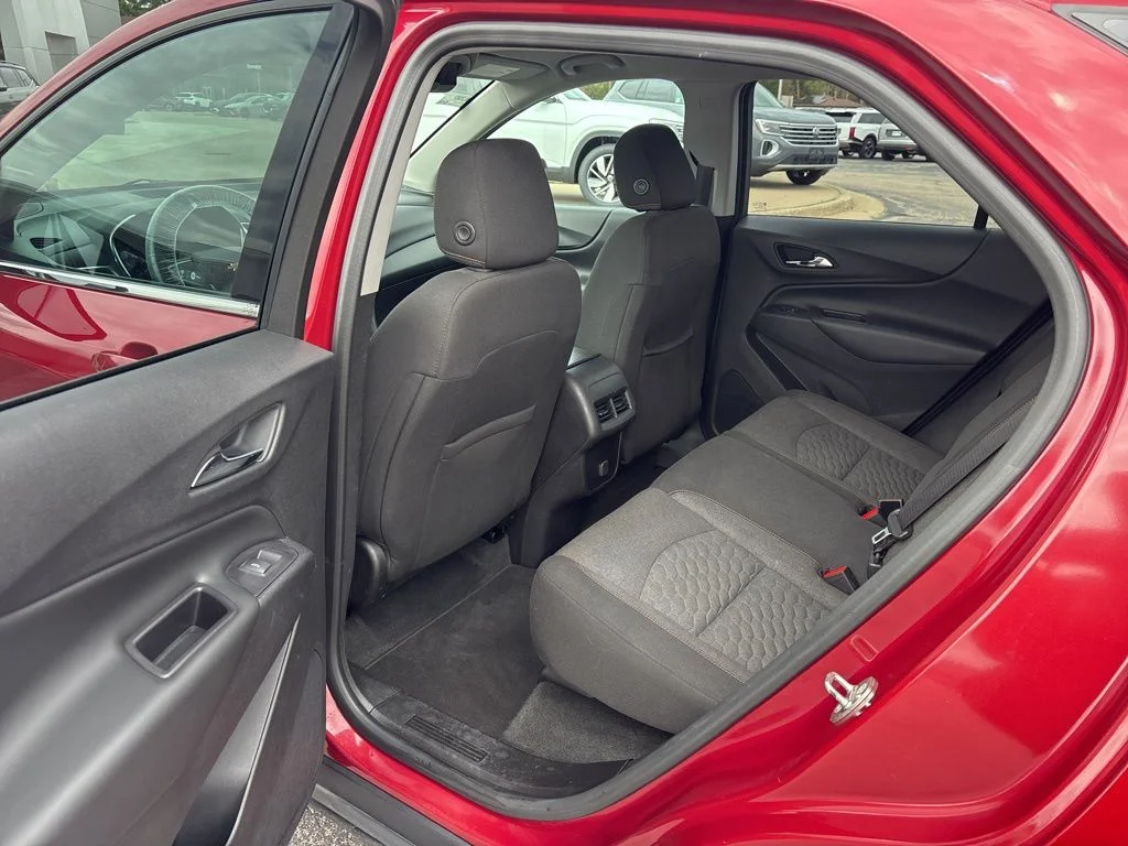 Used 2018 Cajun Red Tintcoat Chevrolet LT image 23