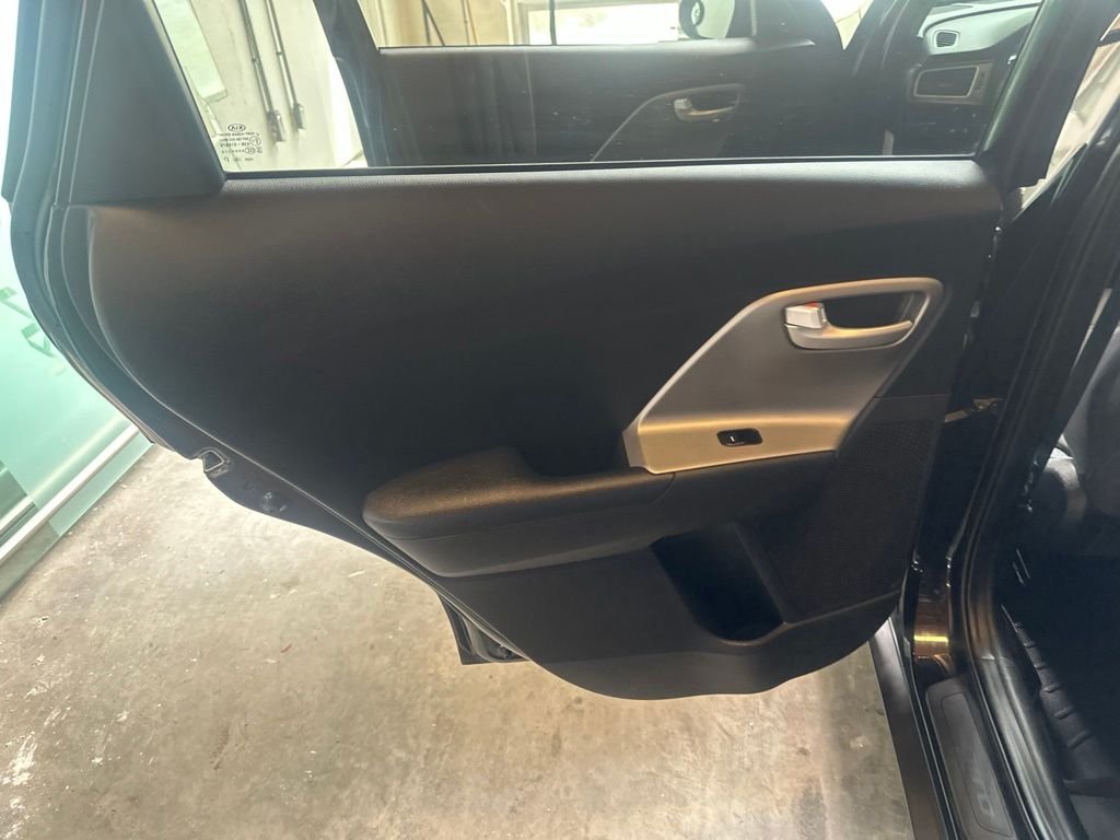 Used 2019 Black Kia LX image 23