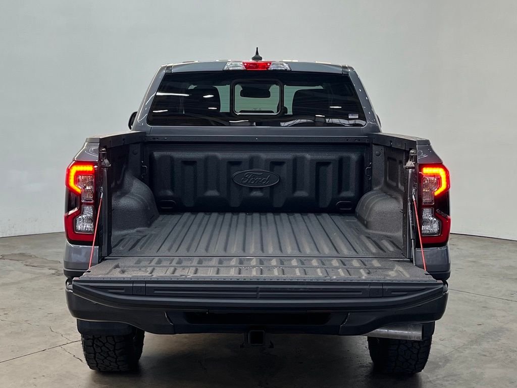 Used 2025 Gray Ford XLT image 12