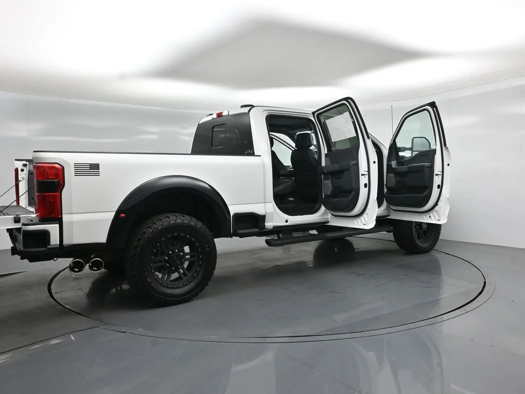 New 2026 Star White Metallic Tri-Coat Ford Lariat image 5