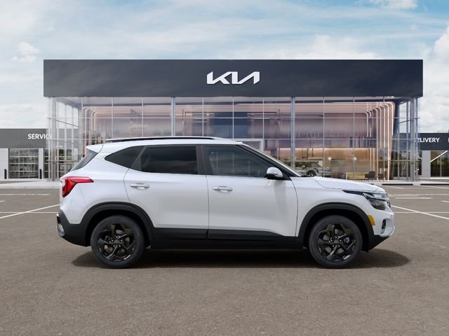 New 2026 Snow White Pearl Kia EX image 8