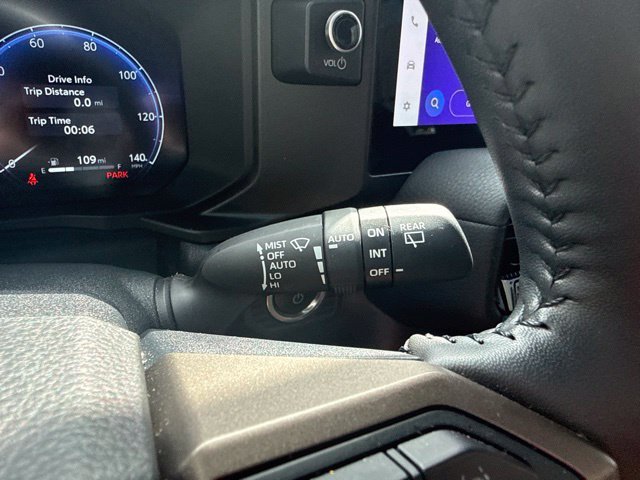 Used 2024  Toyota Base image 34