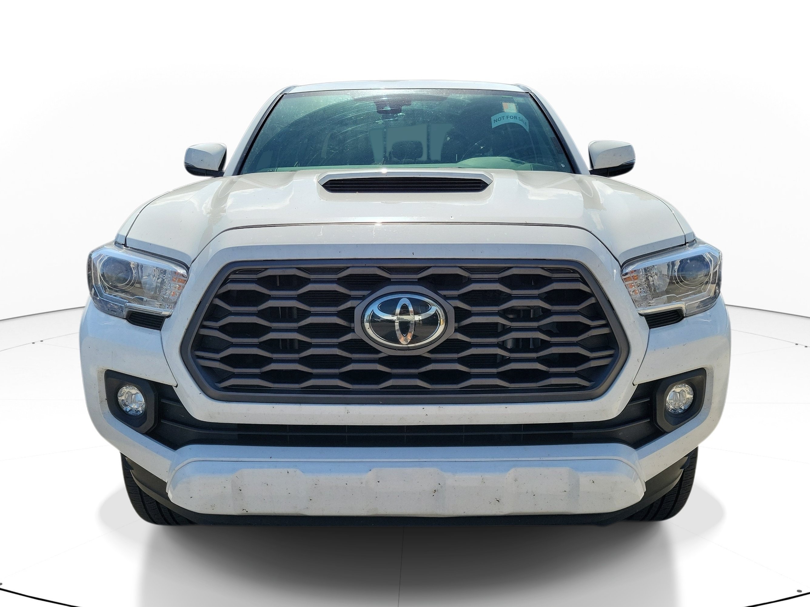 Used 2022 White Toyota SR image 2