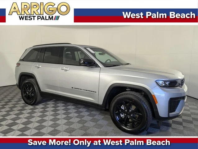 2026 Jeep Grand Cherokee Laredo Altitude